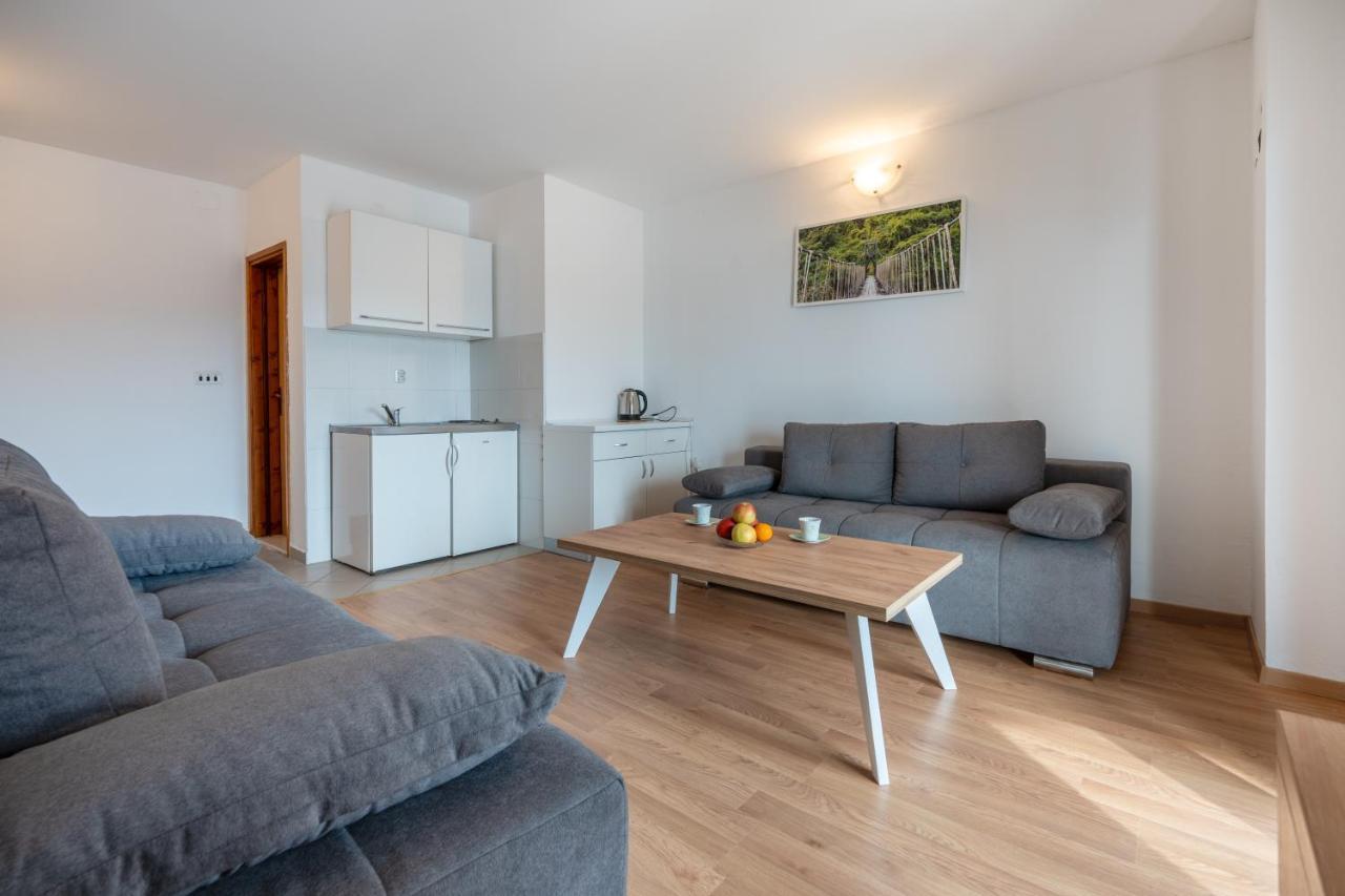 Apartments In ネウム 部屋 写真
