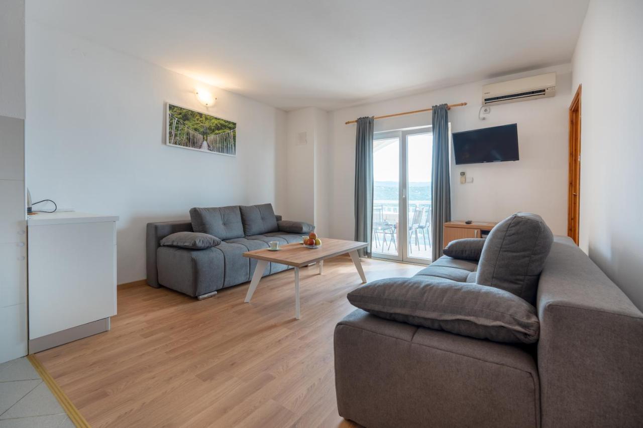 Apartments In ネウム 部屋 写真