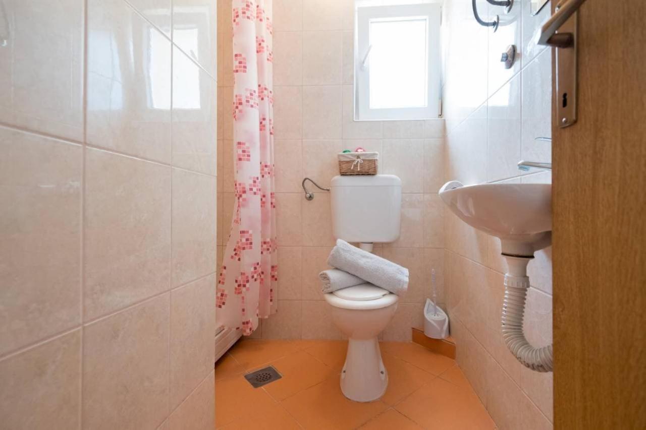 Apartments In ネウム エクステリア 写真